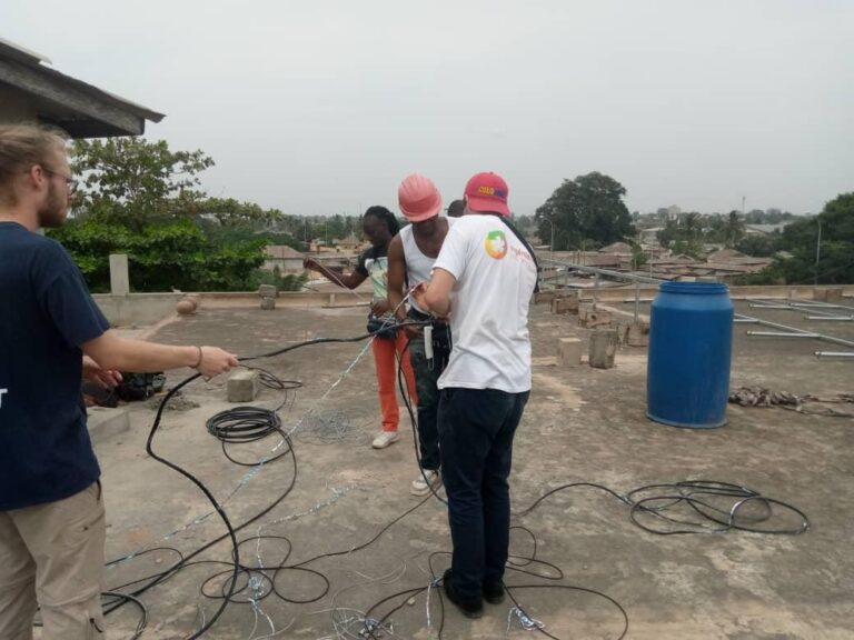 Électrifier un bâtiment pour étudiants à Lomé (Togo) — photo 7