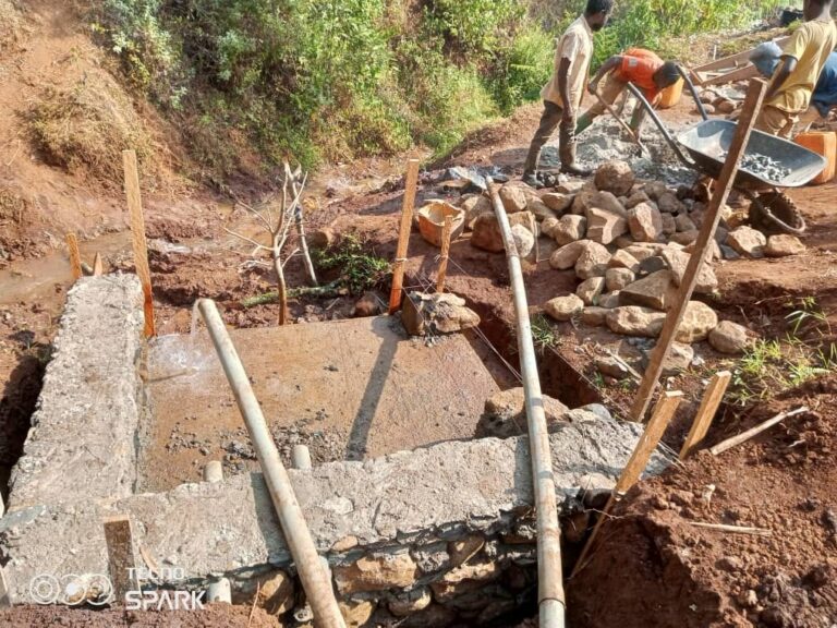 Accès à l’eau potable et amélioration de l’hygiène pour les habitants de trois aires de santé du territoire d’Ikoma, Sud Kivu, RDC — photo 3